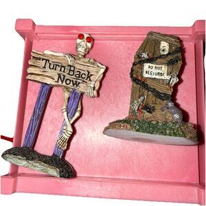 Lemax Spooky Town Accessory - Do Not Disturb + Turn Back Now